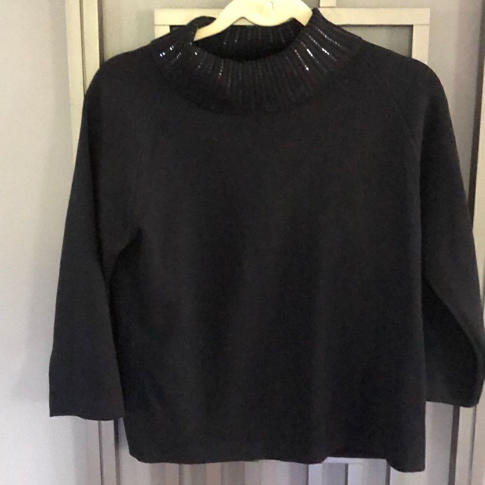 St. John Evening Black three-quarter sleeve sequins turtleneck knit top size 4